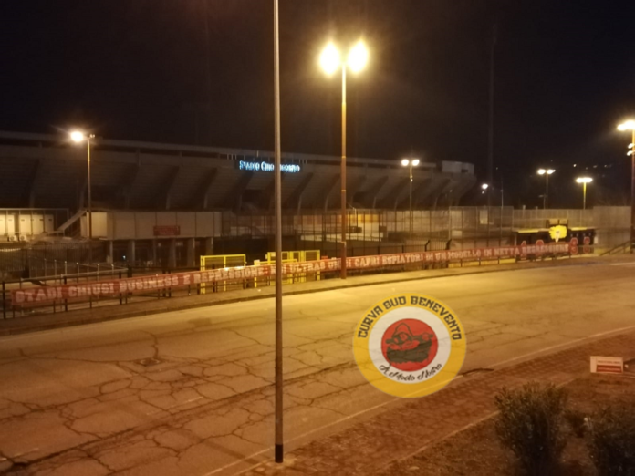 Curva Sud protesta stadi chiusi