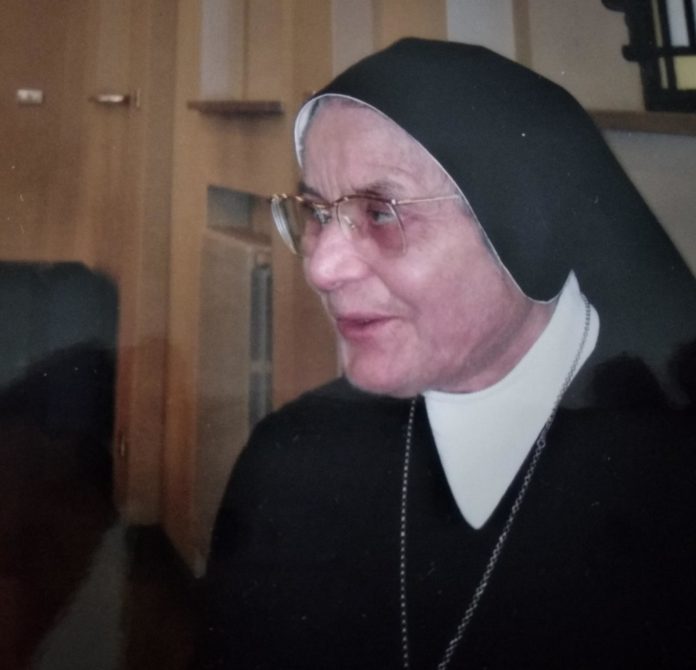 SUOR GABRIELLA SERAFINO 1