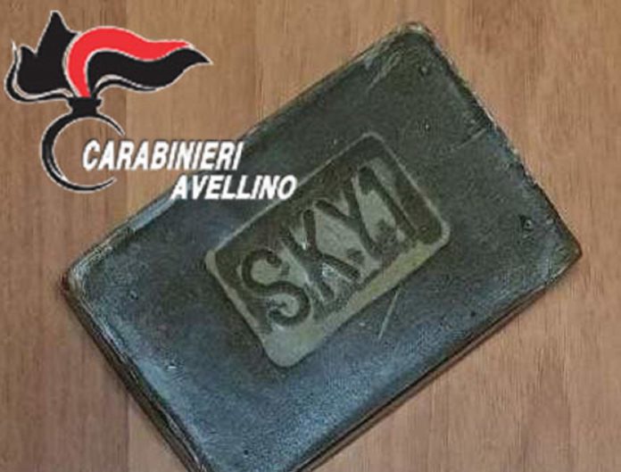 carabinieri avellino droga