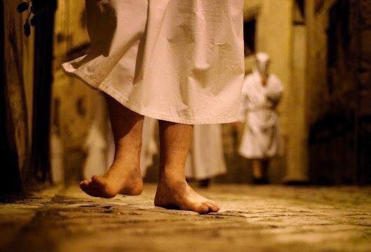 PIEDI NUDI A SAN LORENZO