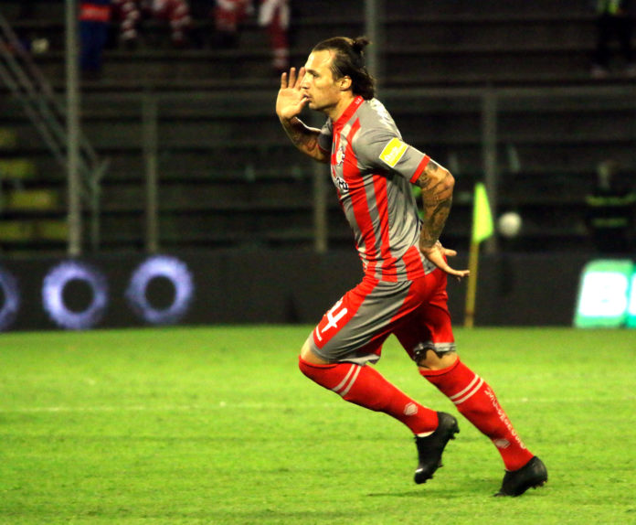 mogos_cremonese-cosenza-di-paolo-loda