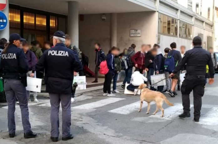 scuola-polizia-2