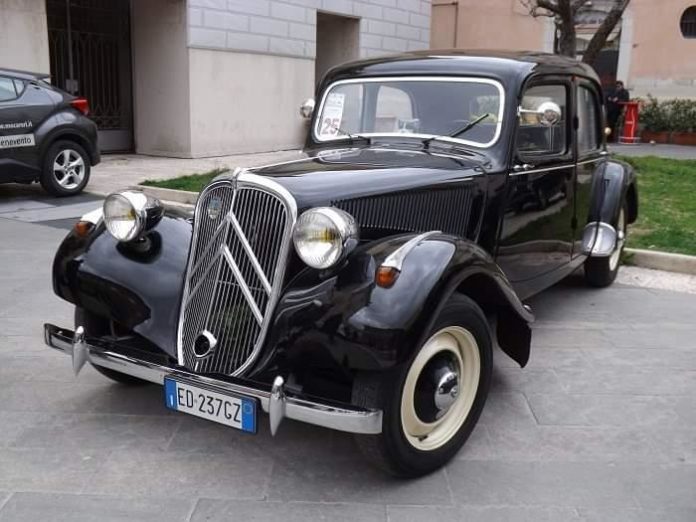AUTO D'EPOCA