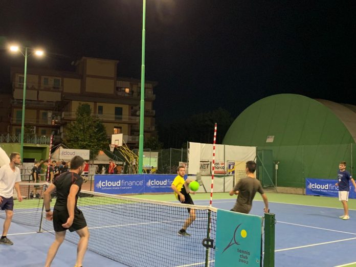 SUMMER SPORT calcio-tennis