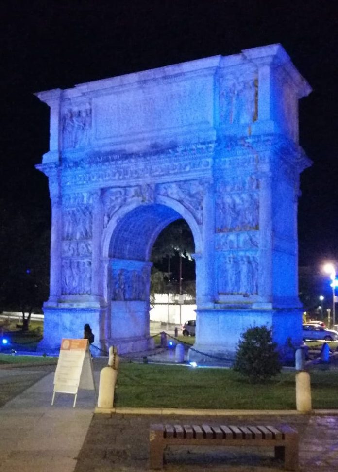 Traiano blu