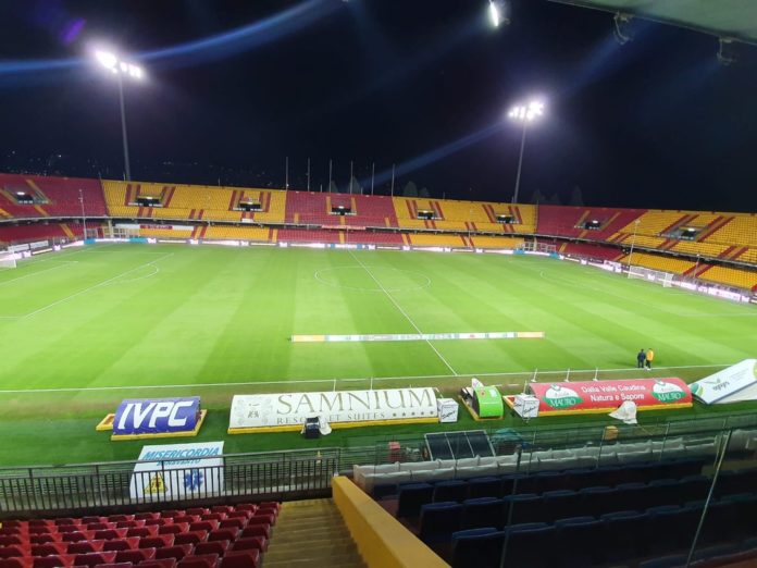 Benevento Stadio Vigorito61EEA2C7-868B-4024-9B5C-CC03CF52AF45_1_105_c