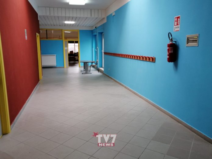SCUOLA PACEVECCHIA CAPODIMONTE 6-12-19 (8)