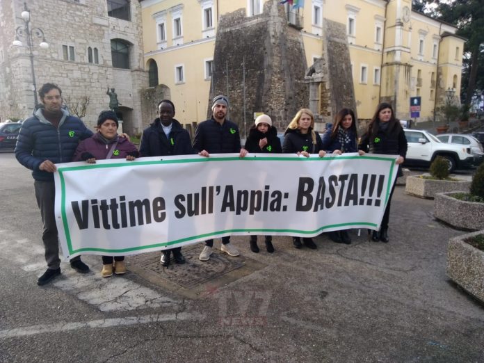 MATTARELLA PROTESTA (1)