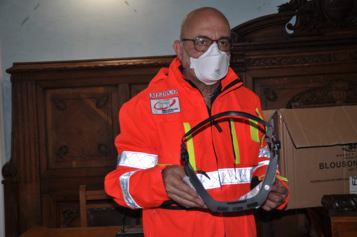 covid consegna visiere provincia 4