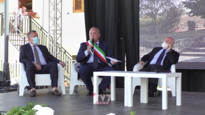 PAGO VEIANO DE LUCA POSA PRIMA PIETRA (27)