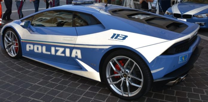 POLIZIA STRADALE LAMBORGHINI