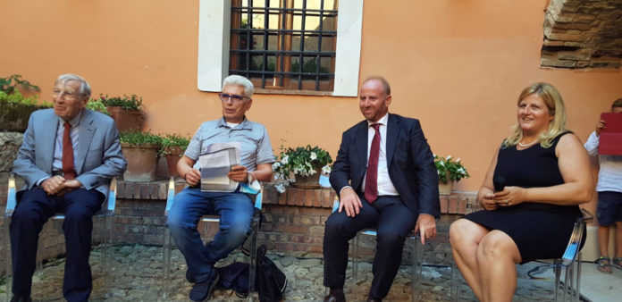 DI MARIA BORSA DI STUDIO BOSCO LUCARELLI 2