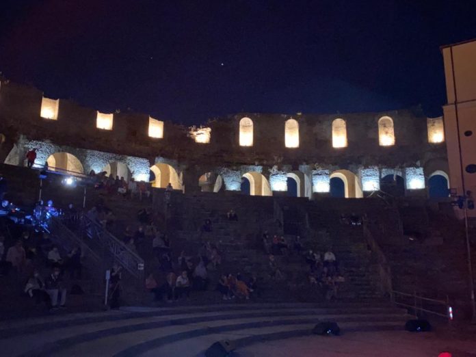 TEATRO ROMANO SPETTACOLO 3
