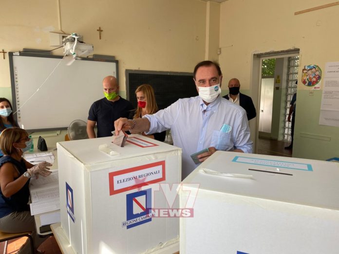 MASTELLA AL VOTO 4