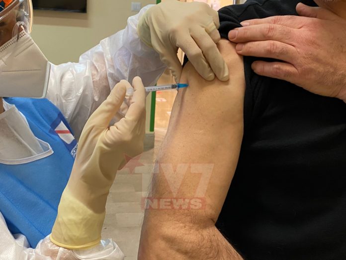 VACCINAZIONE OSPEDALE SAN PIO 5