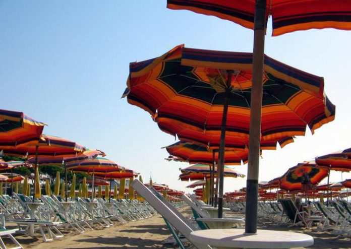 ombrelloni_spiaggia_a_jesolo