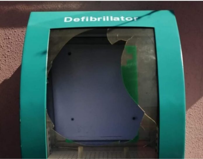Montesarchio defibrillatore