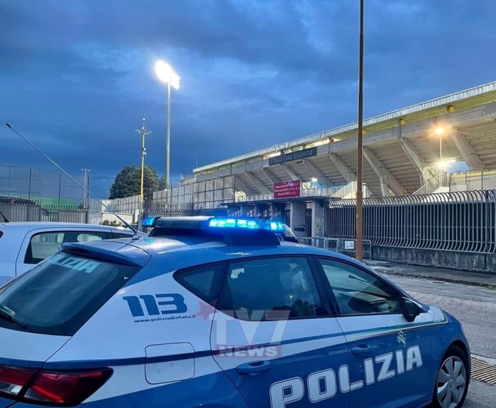 POLIZIA STADIO 1