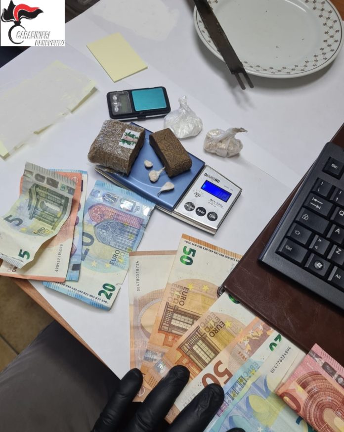 Droga stupefacente sequestrato