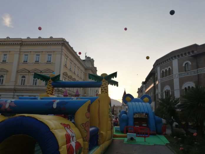 GONFIABILI PIAZZA CASTELLO