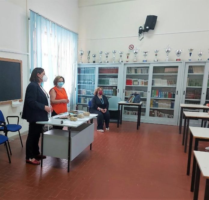 Torre DS Fusco Prof.ssa Chiariello docente Tretola