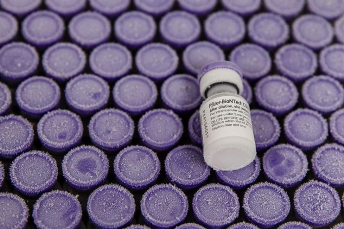 covid_pfizer_vaccino_flacone_2_afp