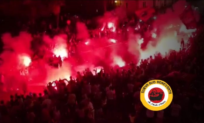 CURVA SUD TORCIATA