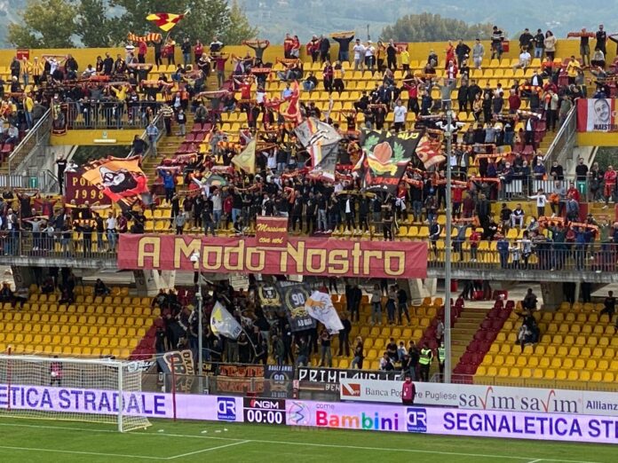 TIFOSI BENEVENTO (2)