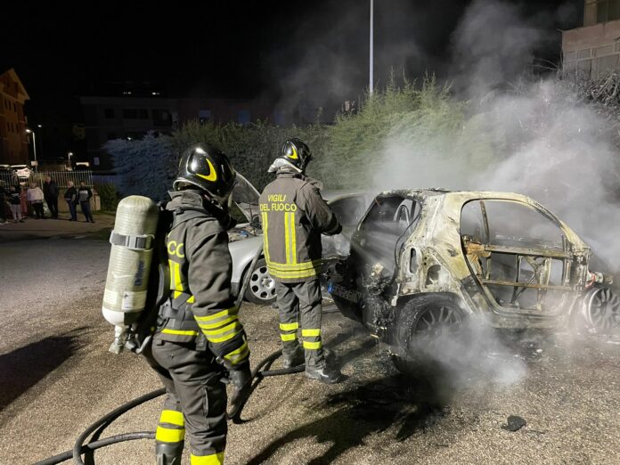 Incendio auto WhatsApp Image 2022-02-19 at 08.51.46