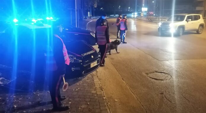 CARABINIERI NOTTE