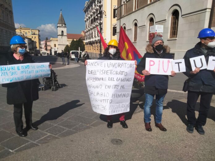ISPETTORATO DEL LAVORO PROTESTA 3