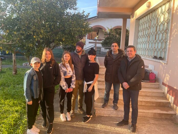 tre ragazzi ucraini giunti a Castelvenere