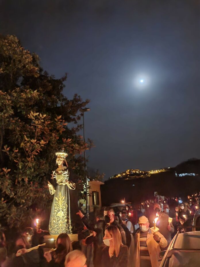 Processione Paupisi 463f268f-6fa9-4e34-b775-ade1b41de1bd