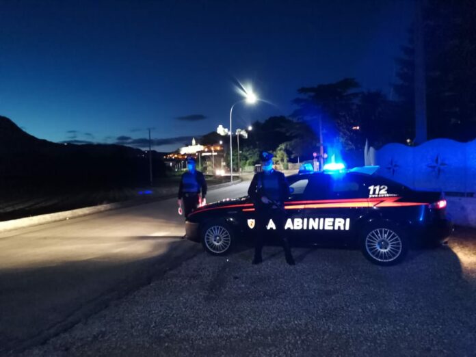 Carabinieri notte Montesarchio