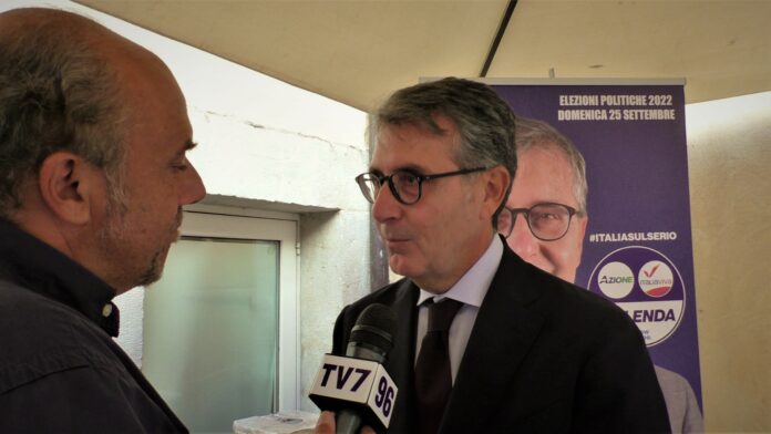 DEL MESE