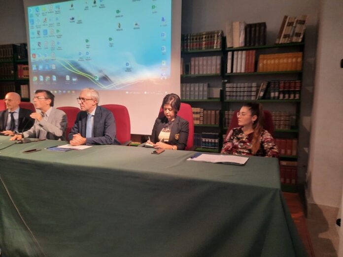 Seminario INCONTRA_Foto Tavolo Relatori