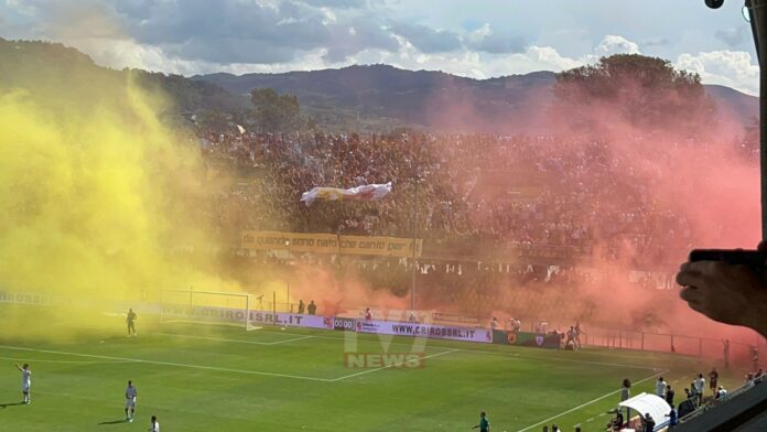 TIFOSI BENEVENTO (1)