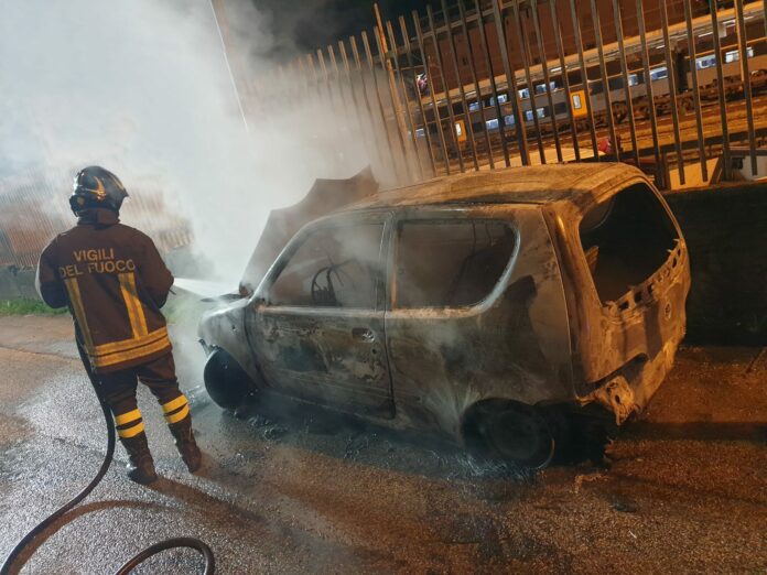 Incendio auto WhatsApp Image 2023-02-01 at 08.39.03