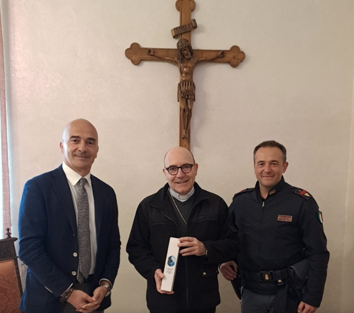 Questore Giobbi e Accrocca