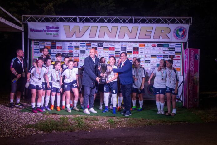 INDEPENDENT DI MARANO DI NAPOLI, LA PREMIAZIONE DELLE CAMPIONESSE