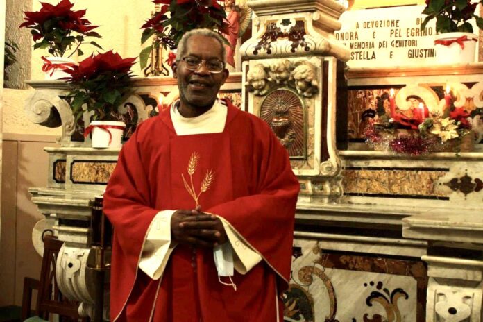 PADRE ROBERT (6)