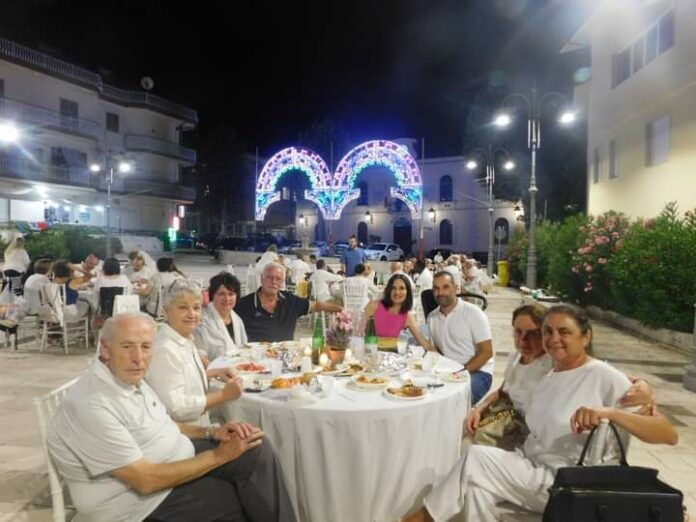 Arpaise cena in bianco 20231692771924397