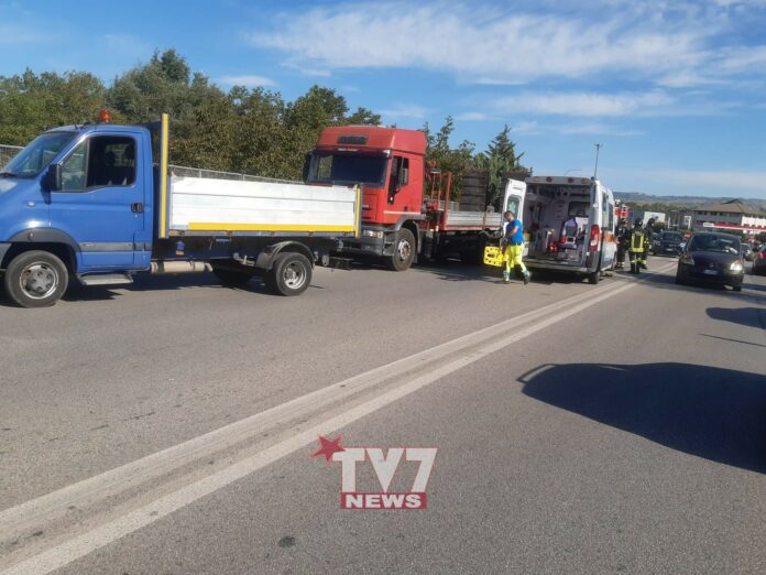 INCIDENTE VIA DEI LONGOBARDI 1
