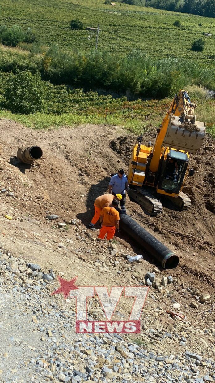 GESESA LAVORI CONDUTTURA ACQUA 4