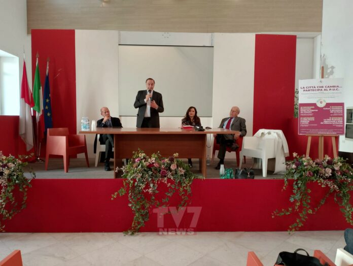 Puc incontro palazzo paolo V-4