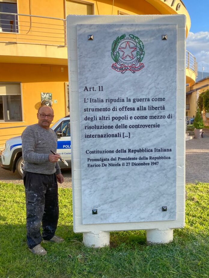 installazione lapide Castelvenere