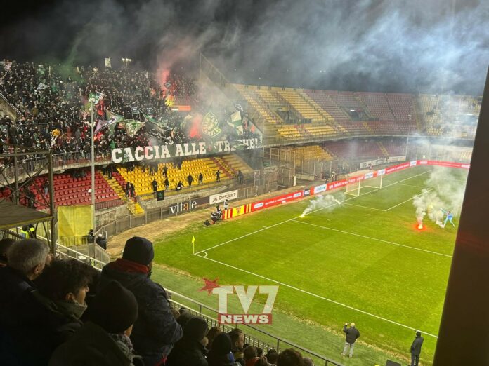 CALCIO BN-AV 15