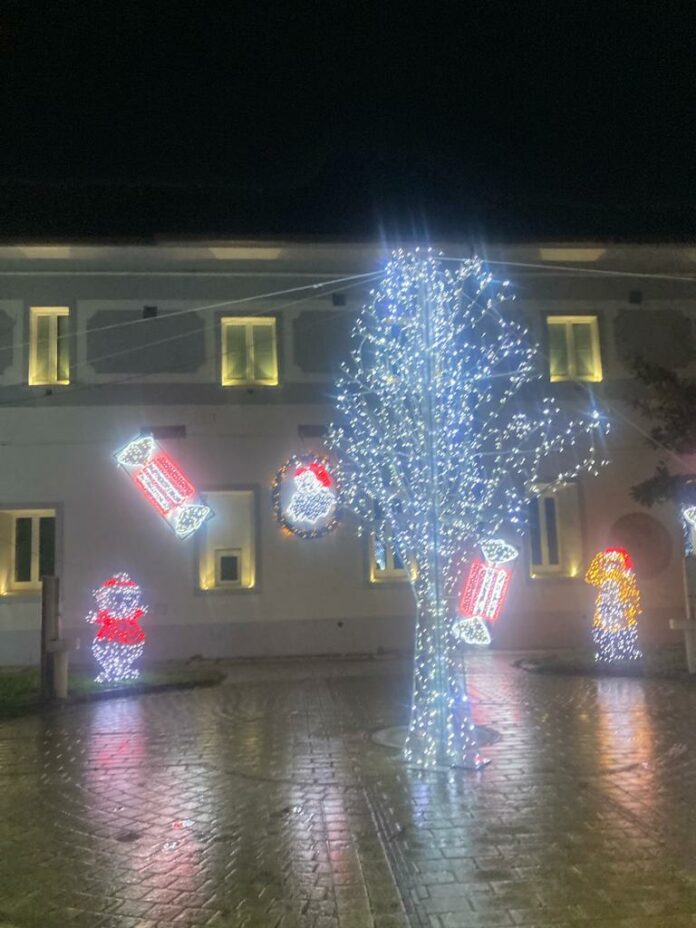 SAN LORENZELLO - BABBO NATALE E LE SUE STRENNE