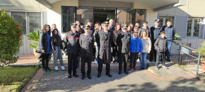 carabinieri scuola