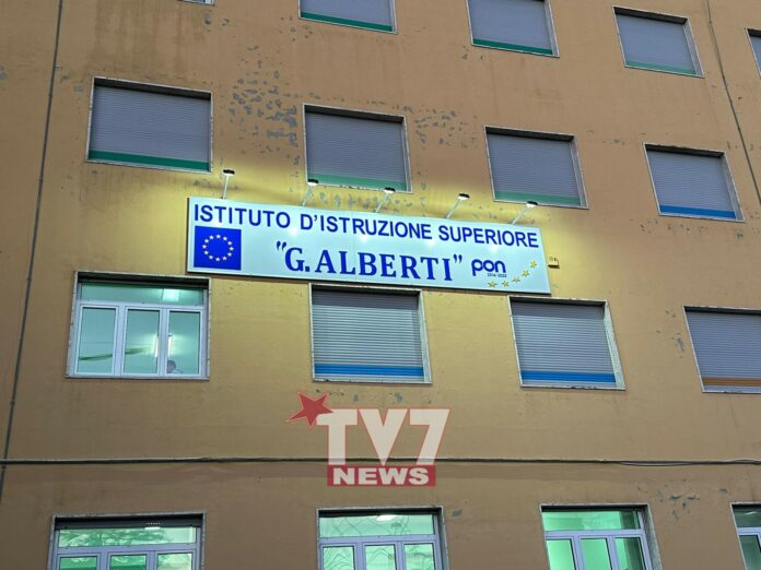 ALBERTI OPEN DAY 8